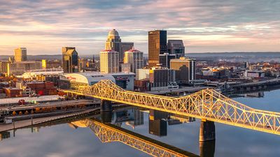 Moving to Louisville KY: 12 Things You MUST Know (2026)